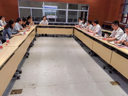 共筑技术强国梦 计算机教工党支部与中科芯集成电路西安分公司党支部联合组织生活纪实